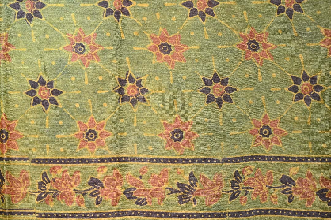 Olive Green with Traditional Border Pure Tussar Saree – DDA009