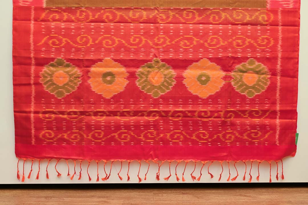 Mud Brown with Coral Pink Ikat Border Kanchipuram Silk Saree – DDA002