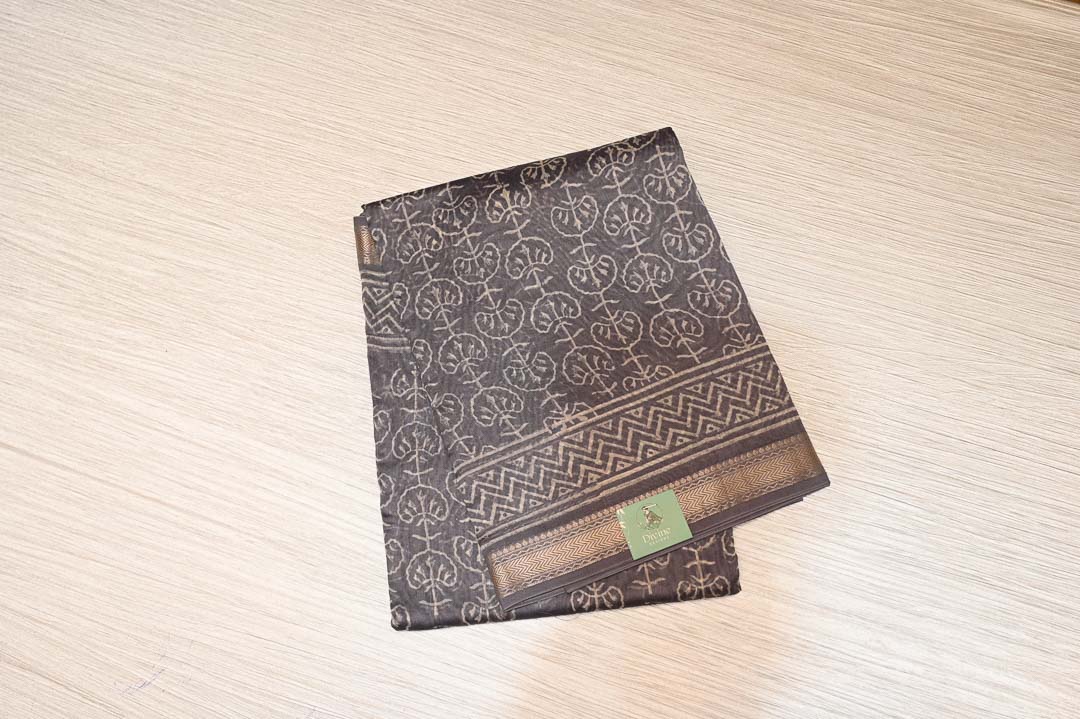 Ash Grey Maheshwari Art Silk Saree-DDA044